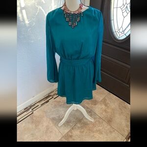 Jessica Simpson dress size medium